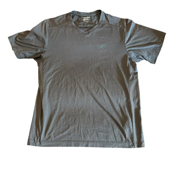 Arc'teryx Remige Shirt Men's Size Small Performance V Neck Hiking Camping Casual - Picture 1 of 6